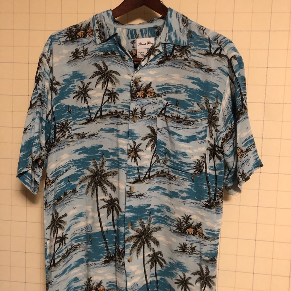 Beach shirt! Button down